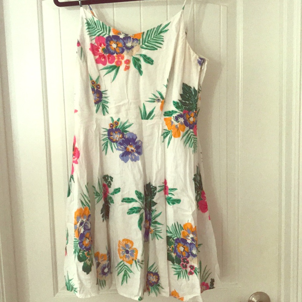 WORN ONCE, Tropical Mini-Dress, Large